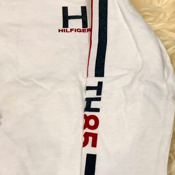 Tommy Hilfiger Long-Sleeve Shirt in White with red/blue Stripes Size 24M - Picture 4 of 6